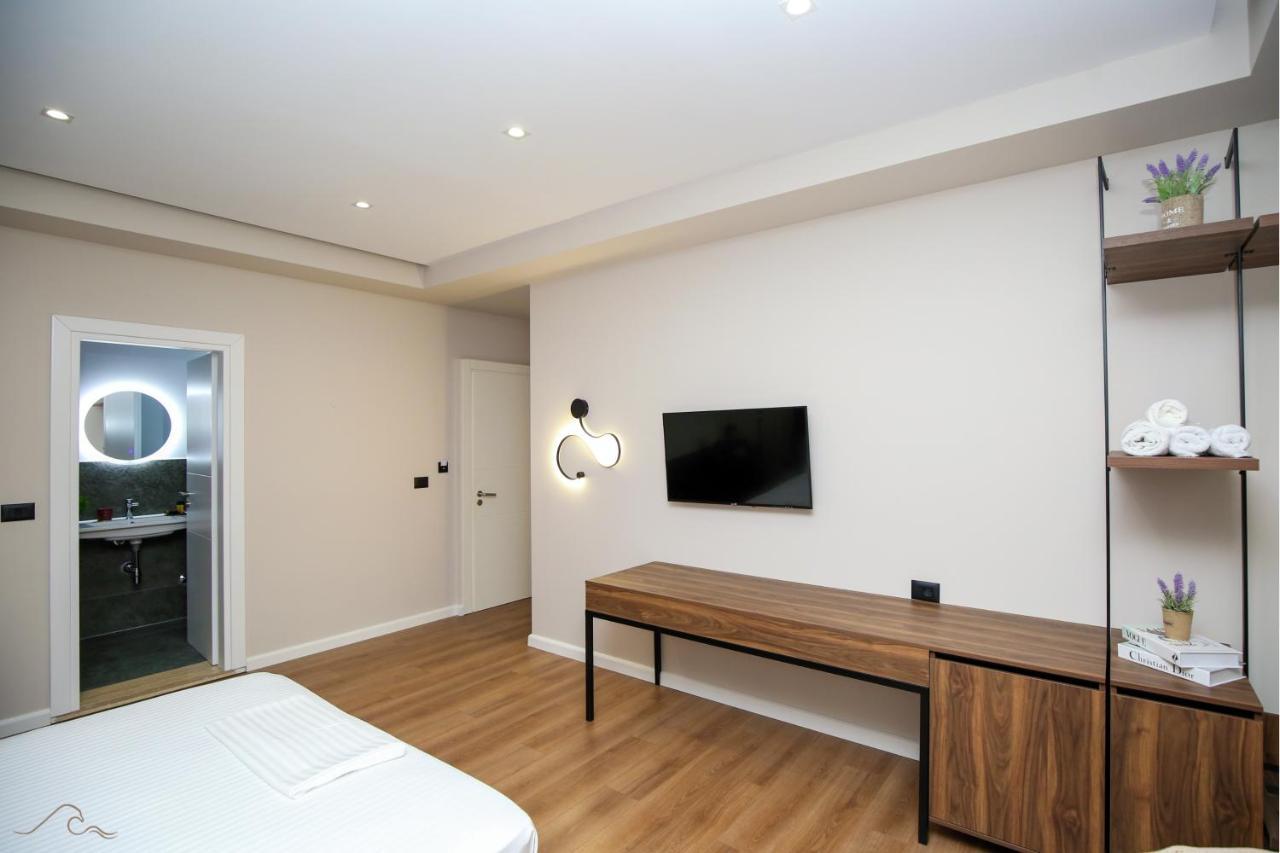 Hotel Libertas Vlorë 外观 照片