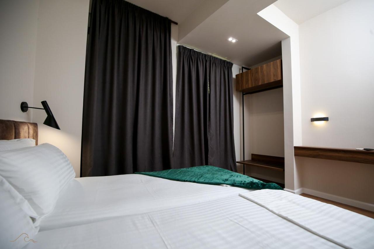 Hotel Libertas Vlorë 外观 照片