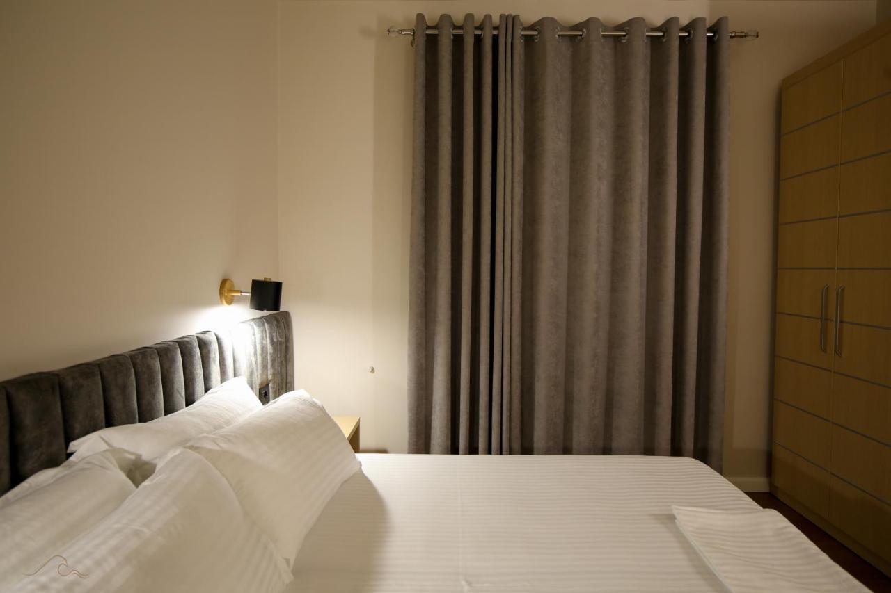 Hotel Libertas Vlorë 外观 照片