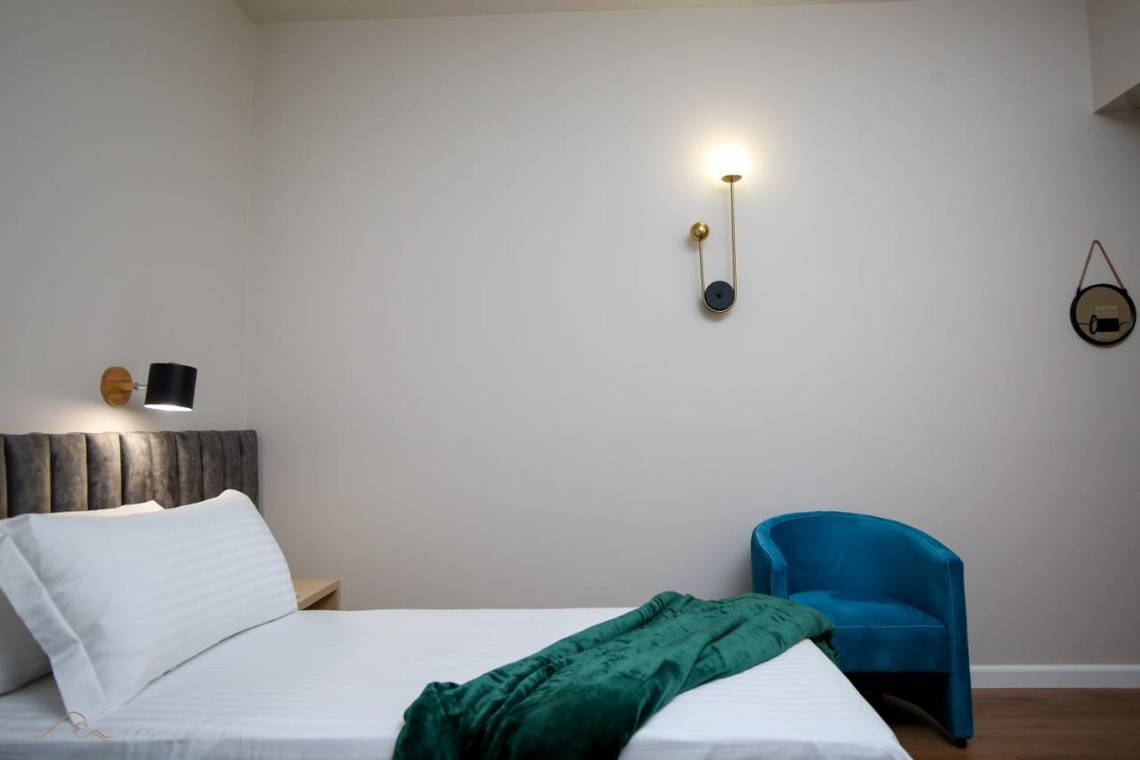 Hotel Libertas Vlorë 外观 照片